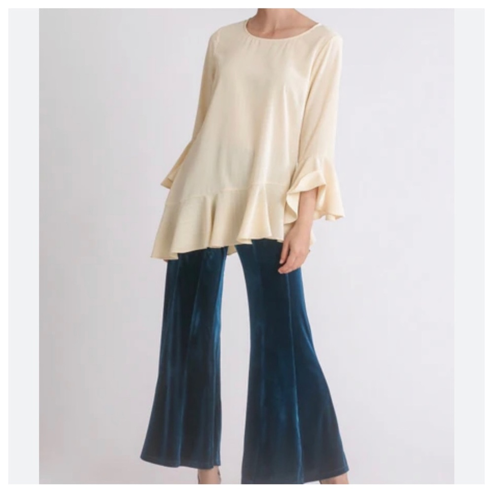 16 Boho Simple Asymmetrical Top with Ruffle Hem and Bell Sleeves